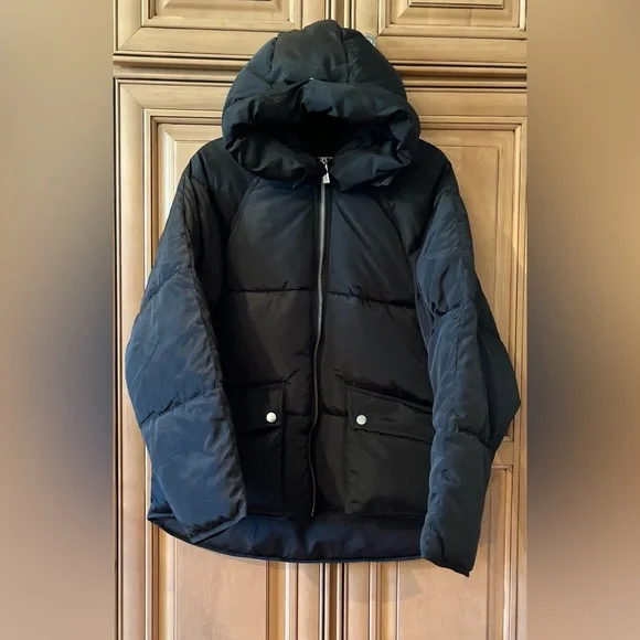 NWT Revolve Toast Society Pluto Puffer Jacket - Picture 9 of 13